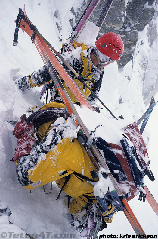 hans-sarri-and-andrew-mclean-at-a-stance-in-the-hossack-macgowan-couloir1