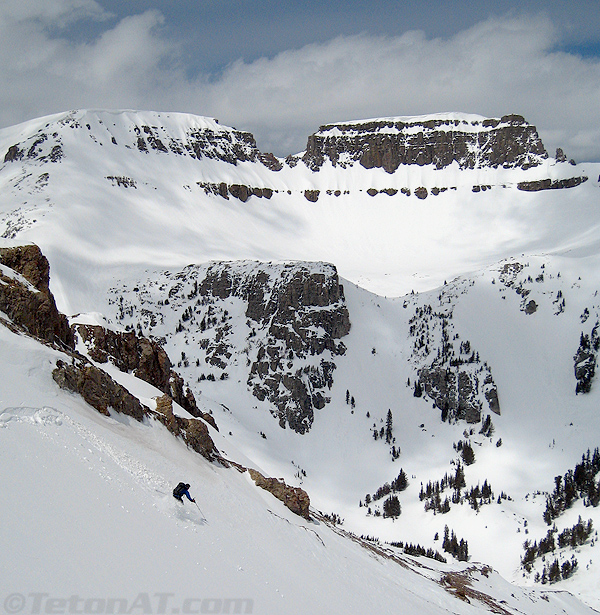 brain-ladd-in-front-oftwo-elk-and-murphy-peak