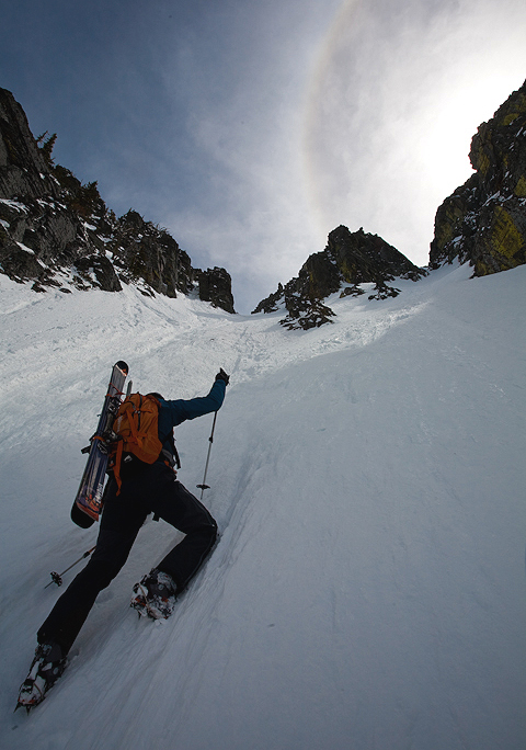 climbing-graywolf-couloir