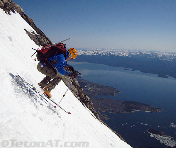 reed-finaly-skiing-the-northeast-ridge-of-mount-moran