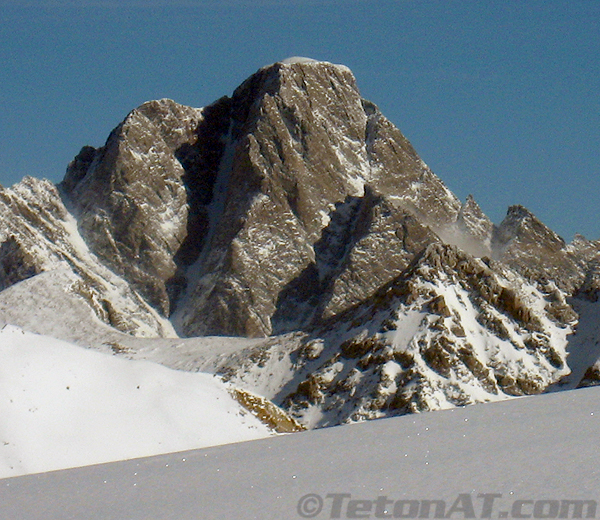 southwest-and-sandinista-couloirs-of-mount-moran