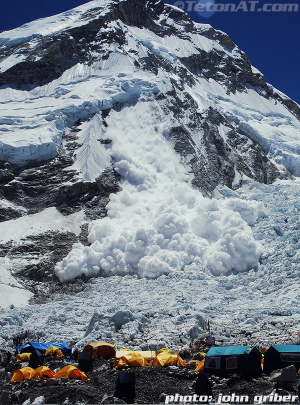 john-griber-mount-everest-avalanche-2