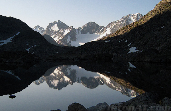 reflections-in-shoal-lake1