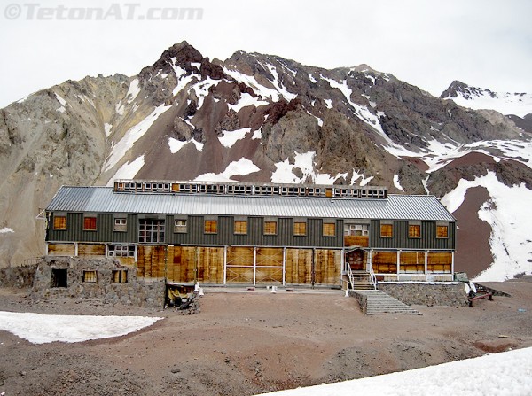 boarded-up-hotel-near-plaza-de-mulas