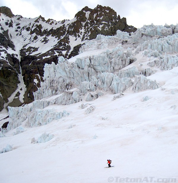 kim-skis-in-front-of-rotting-glacier