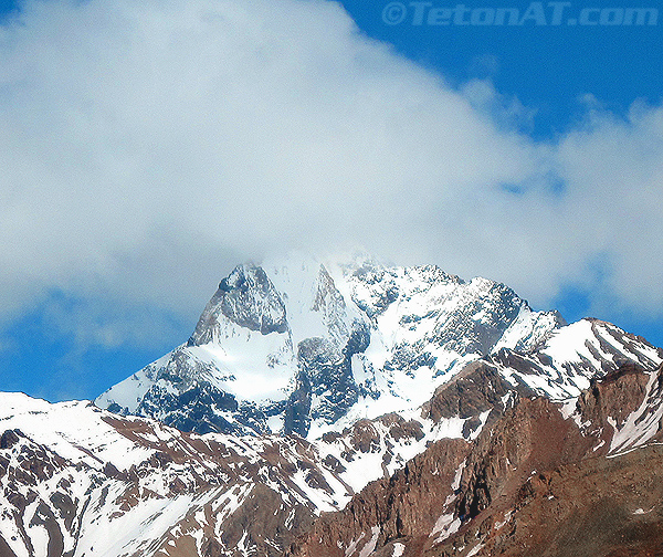 road-side-peak-at-penitentes