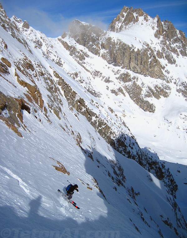 john-skis-into-glacier-gultch