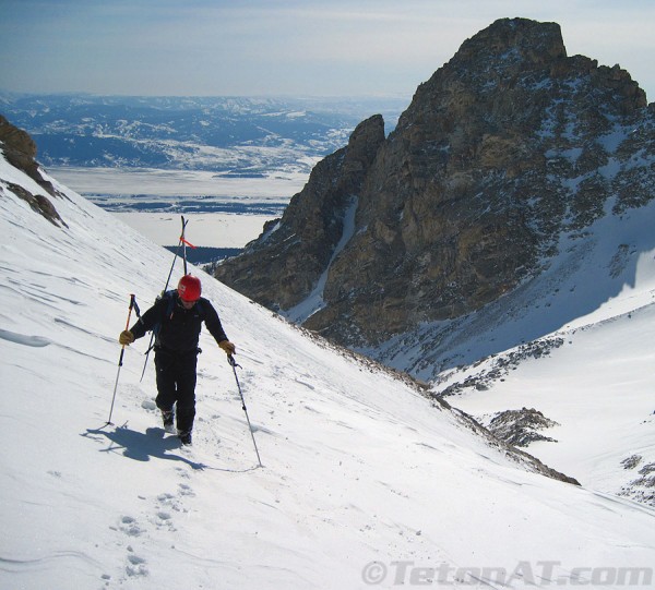 chris-onufer-hike-in-front-of-nez-perce-in-garnet-canyon