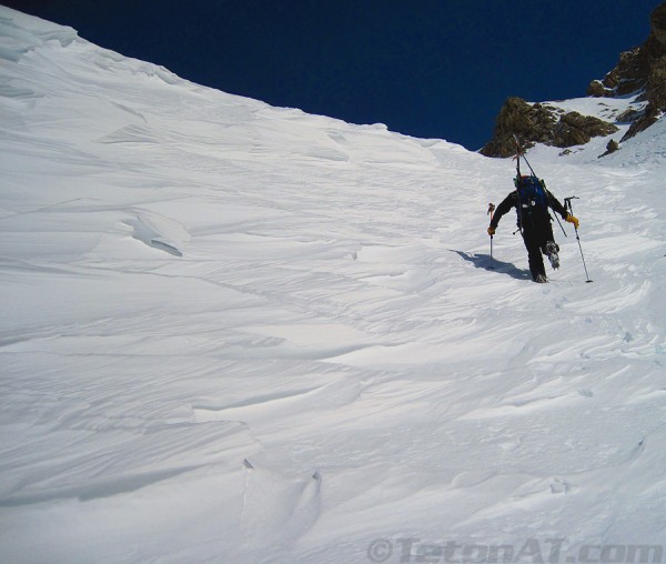 chris-onufer-hikes-past-sustrugi-on-the-middle-teton