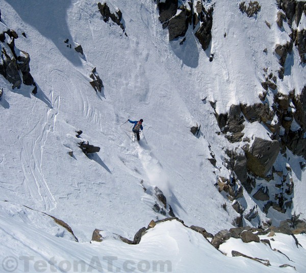 jon-morriosn-skiing-the-north-couloir-of-thompson