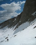 jon-walker-skins-toward-wind-river-peak