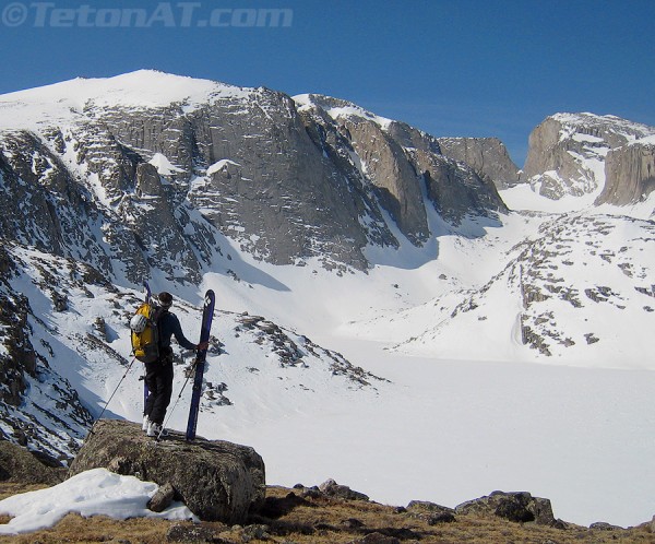 steve-romeo-looks-towards-wind-river-peak