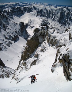brian-ladd-nears-the-top-of-fremont-peak-south-couloir