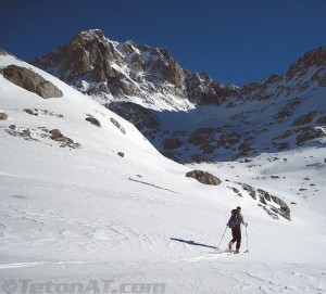 brian-ladd-skins-towards-femont-peak