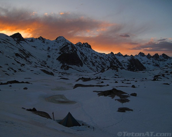 sunset-over-titcomb-basin