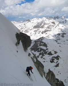 brian-ladd-skis-north-couloir-of-ellingwood-in-the-wind-river-range