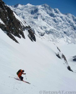 andrew-mclean-skis-in-new-zealand