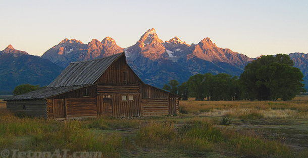 moulton-barn