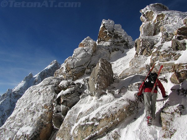 brendan-oneil-climbs-the-sw-ridge-of-teewinot
