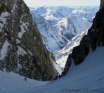 reed-finaly-skis-the-southwest-couloir-on-mount-moran