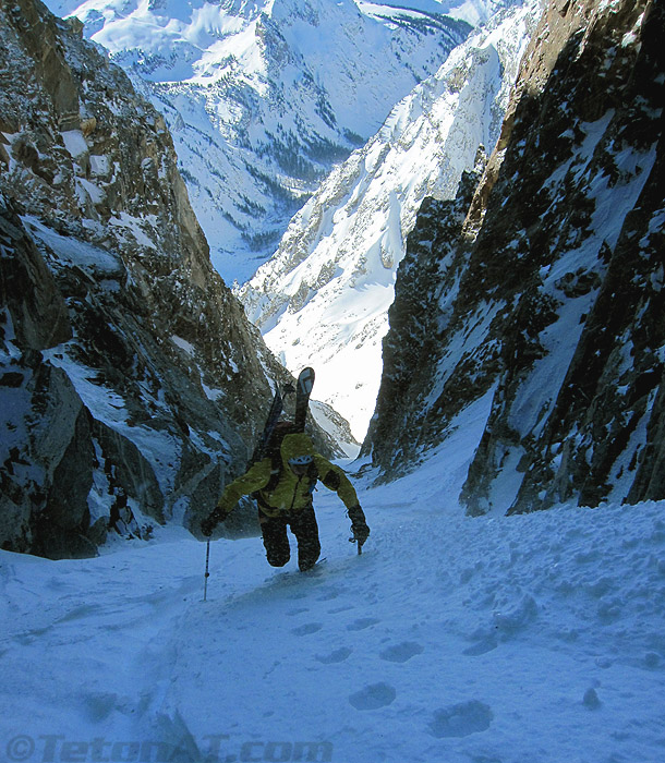 steve-romeo-nearing-the-top-of-the-south-west-couloir-on-mount-moran
